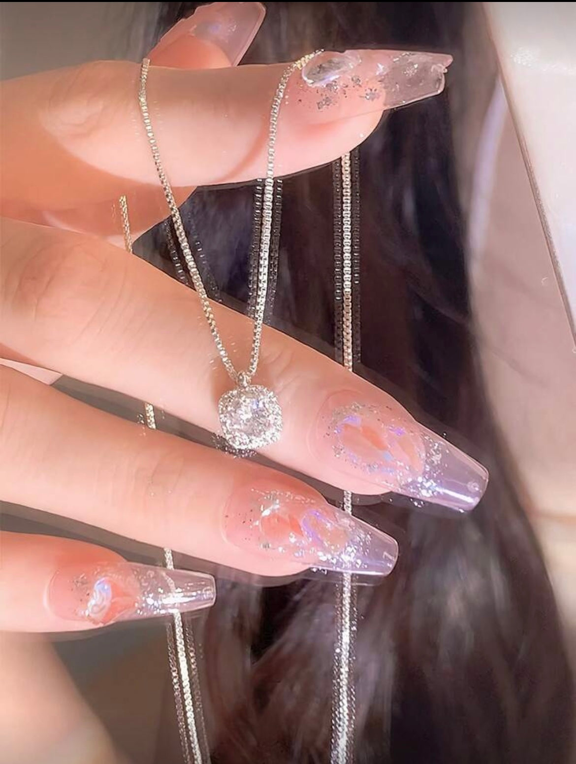 Collier argenté avec pendentif square